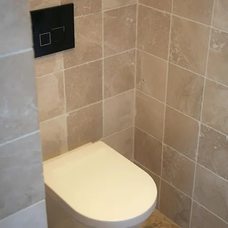 Duplex Climatisé Avec Terrasse Vue Au Pied De La *