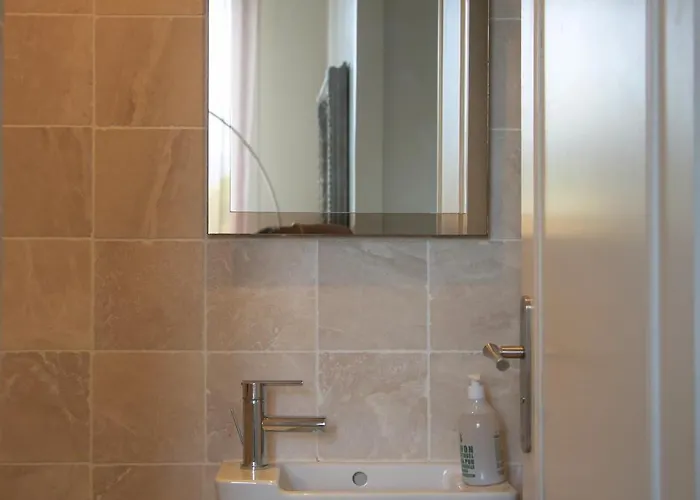 Duplex Climatise Avec Terrasse Vue Au Pied De La * Antibes